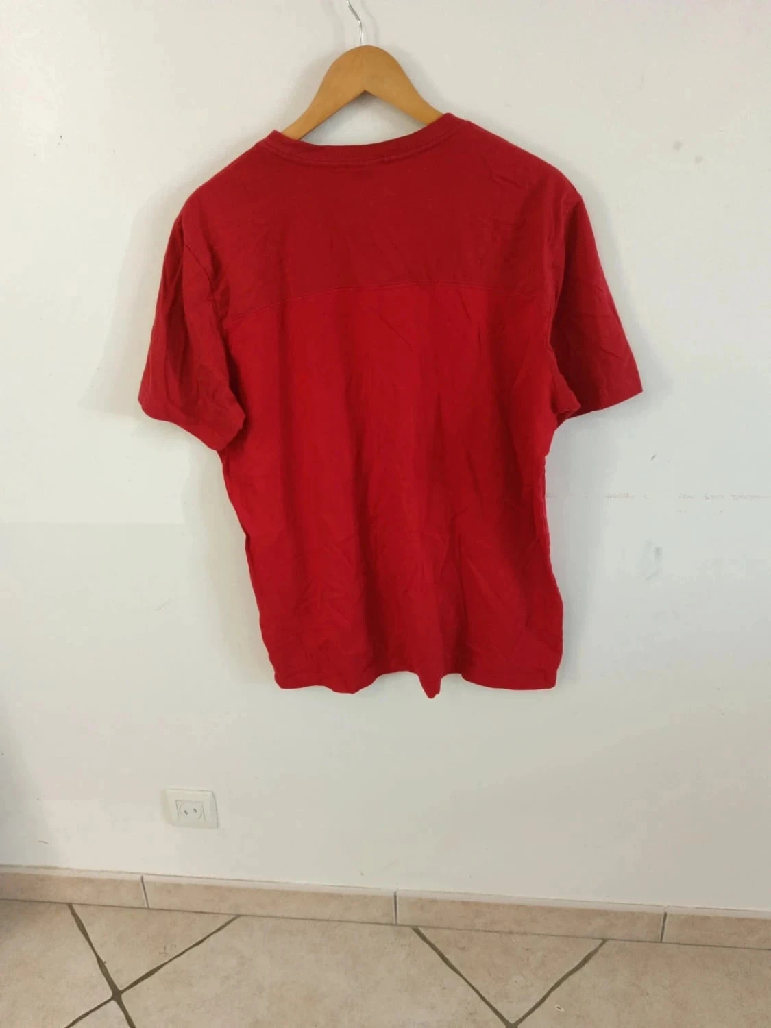 C129 camiseta roja Tommy Hilfiger L – photo 4